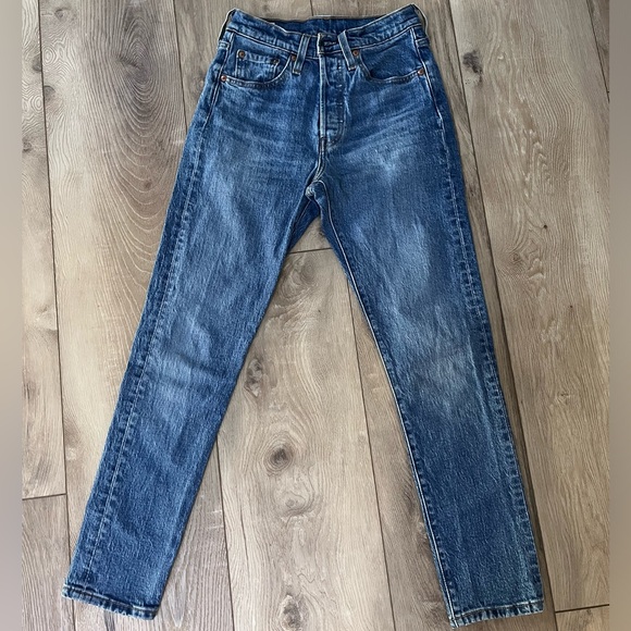 Levi’s Premium 501 Skinny, W24 L28 - Picture 1 of 4